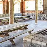 펜션 2 Bedroom Cozy In Hauglandshella Kolavag